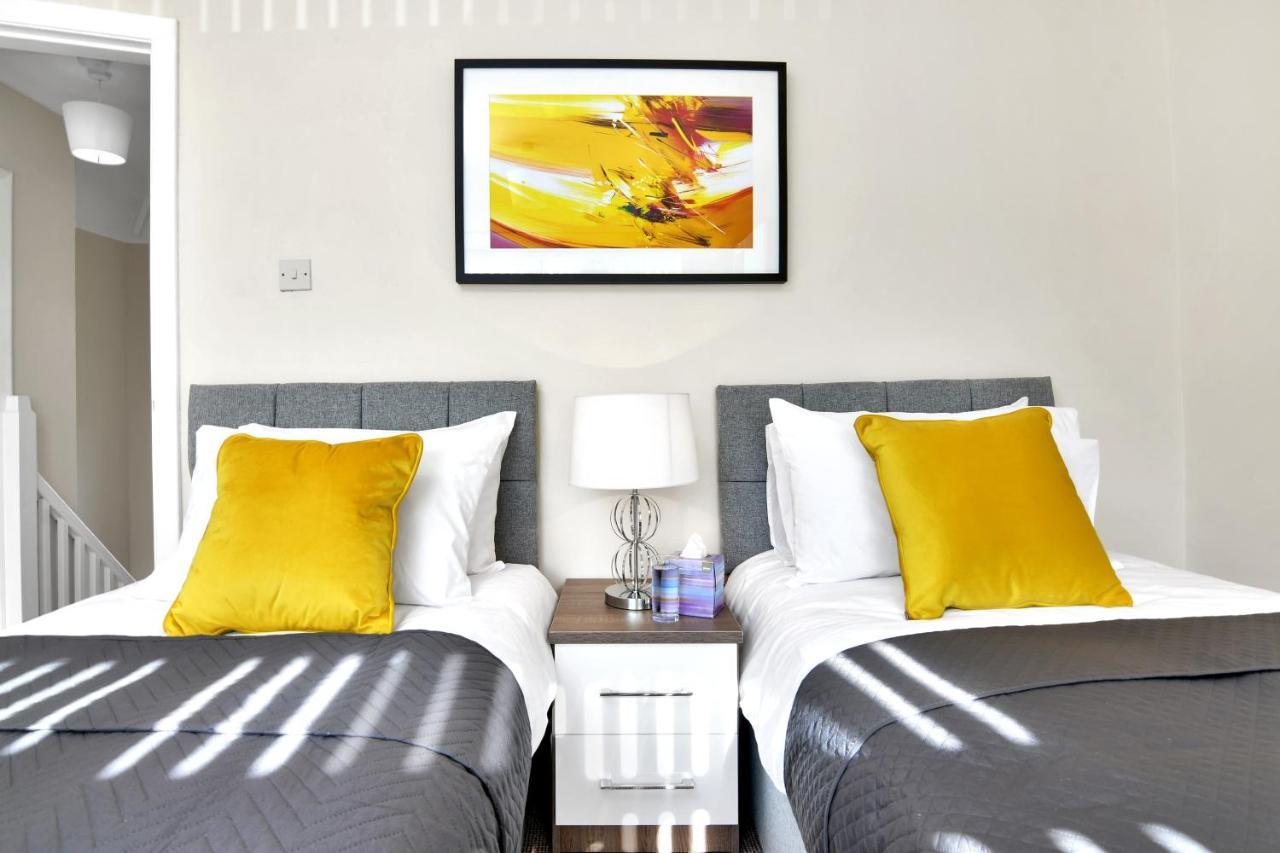 Xclusive Living Stay Near Airport & Nec, The Whitecroft Sheldon  Extérieur photo