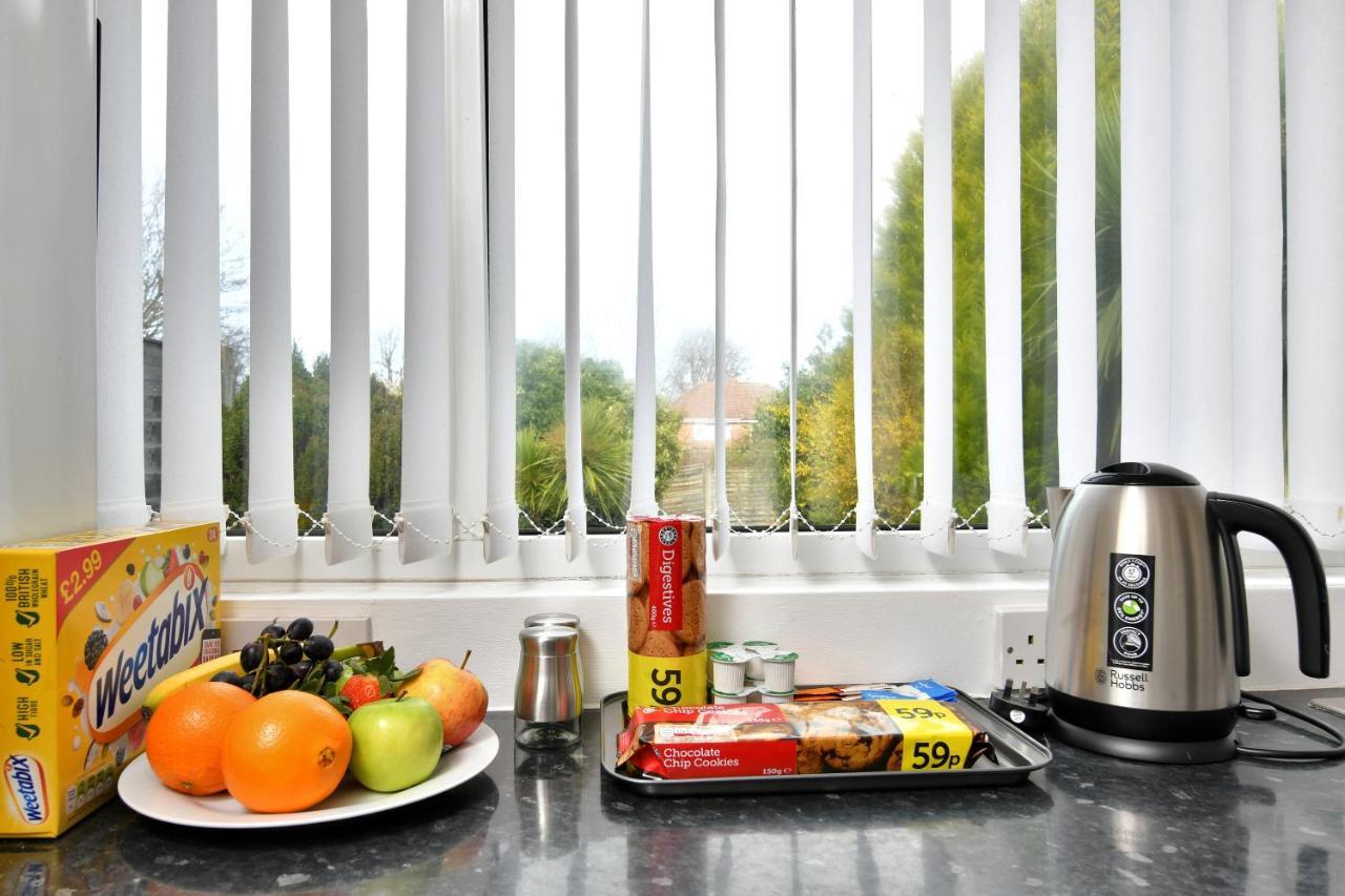 Xclusive Living Stay Near Airport & Nec, The Whitecroft Sheldon  Extérieur photo